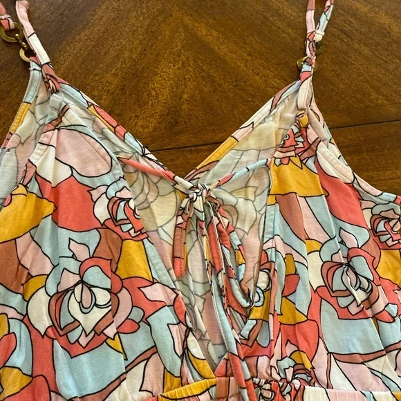 LASCANA Printed V-Neck Romper - Picture 4 of 4